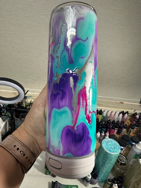 White Speaker tumbler